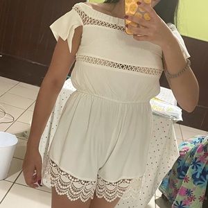 MISSGUIDED WHITE ROMPER